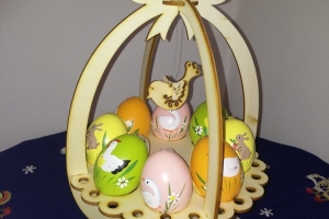 Velikonoční stojan na vajíčka