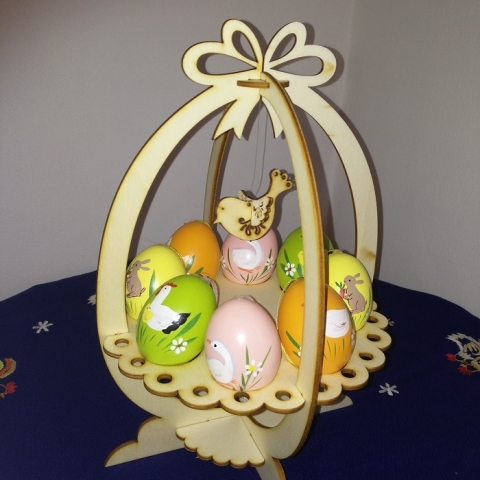 Velikonoční stojan na vajíčka